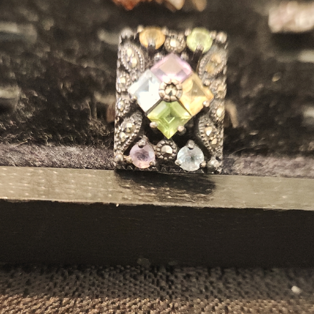 Art Deco Yellow and Green Gemstone Ring